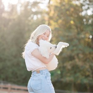 Meet your Posher, Devin